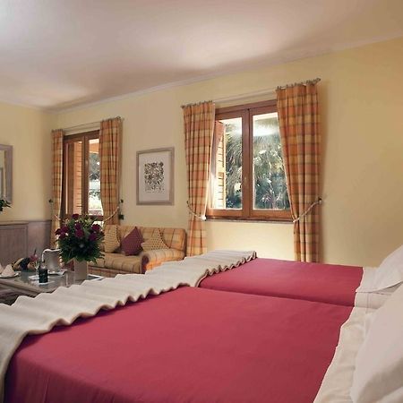 Forte Village Resort - Bouganville Santa Margherita di Pula Rum bild